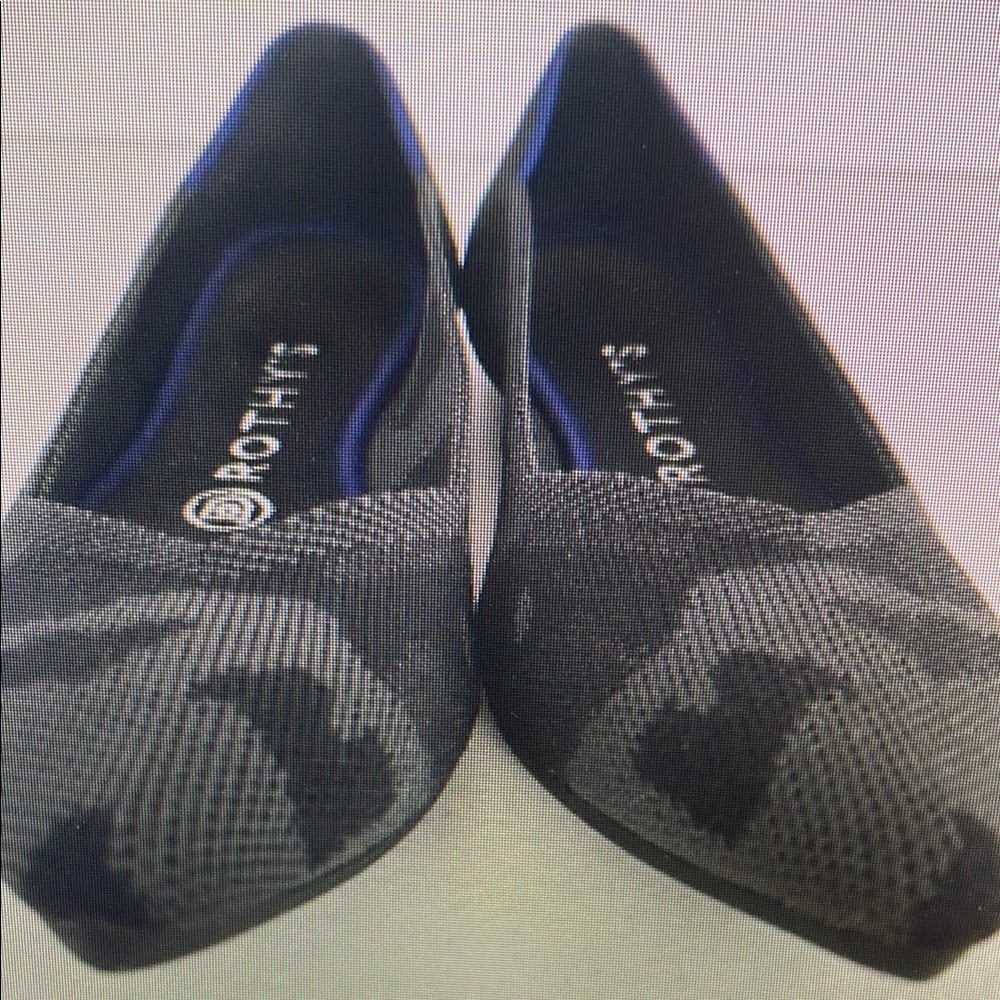 Elegant Gray Women's Flats by Rothy's